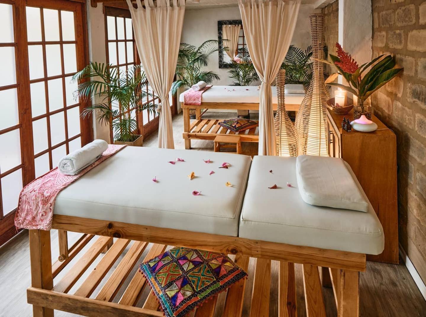 Lombok Hotel & Spa Antes Hotel Casablanca グアドゥアス エクステリア 写真